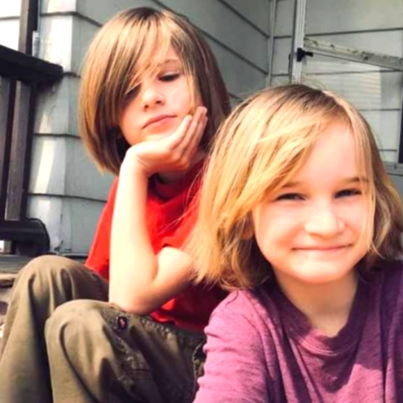 Meet your Posher, Leo - Picture 2 of 3